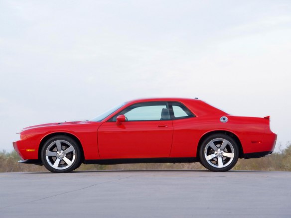 Dodge-Challenger-modified